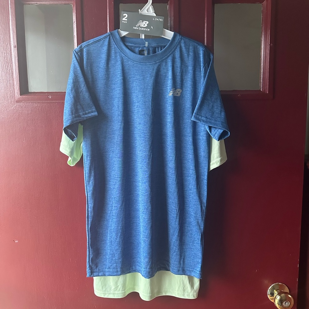 New Balance Men's Blue and Light Green Tee Set
